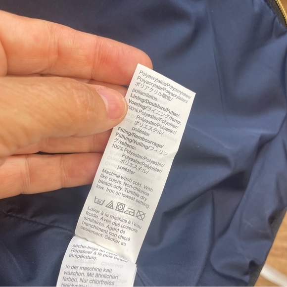 J Crew Primaloft Plaid Zip Front Puffer Vest. - Picture 12 of 12